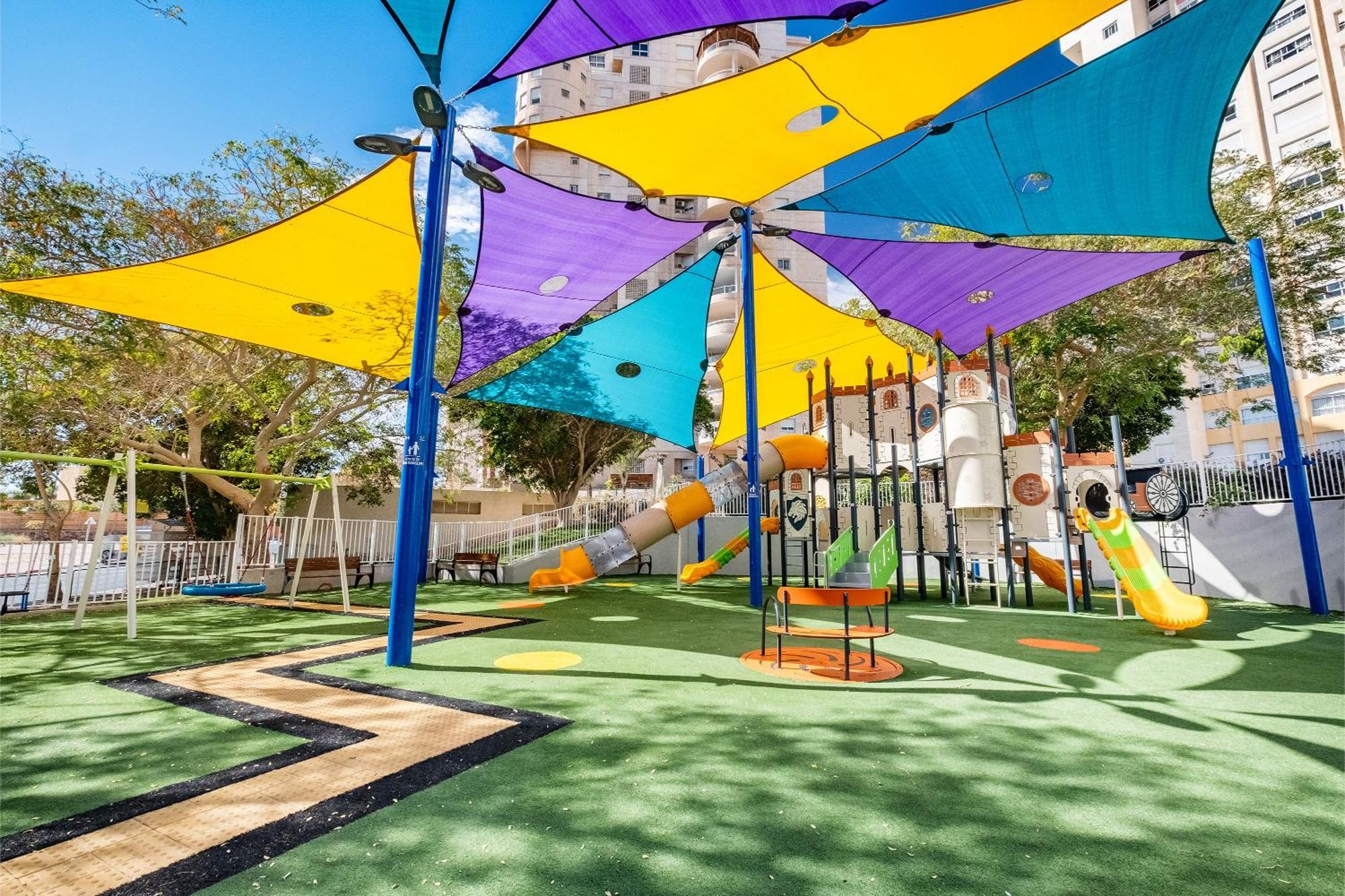 Spaciousapt-topview-freeparking-perfectforfamilies *