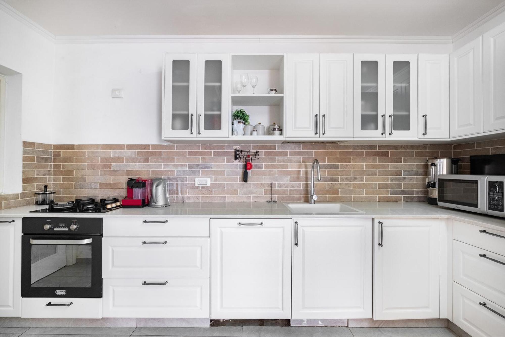 Spaciousapt-topview-freeparking-perfectforfamilies *