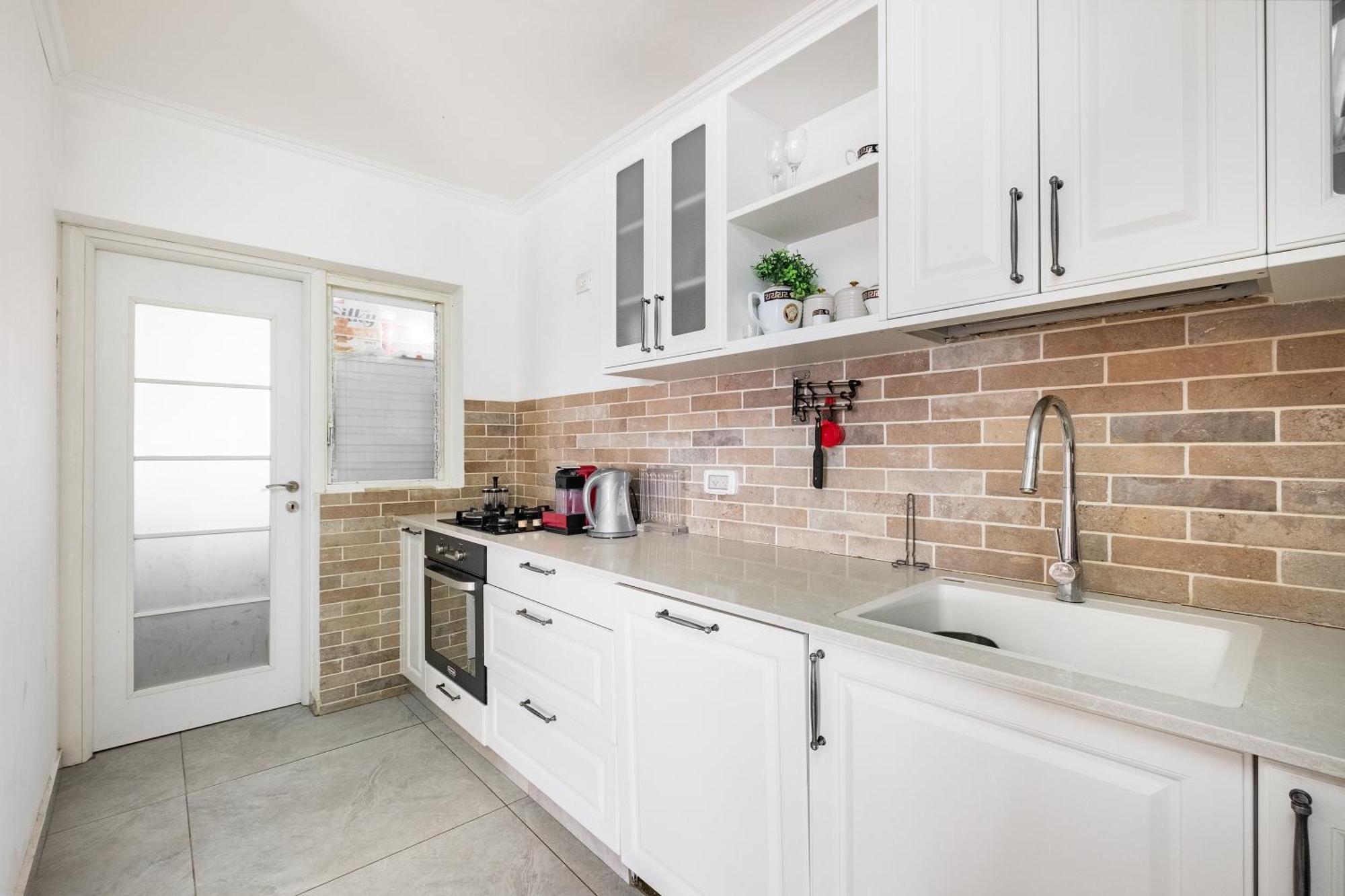 Spaciousapt-topview-freeparking-perfectforfamilies Apartment